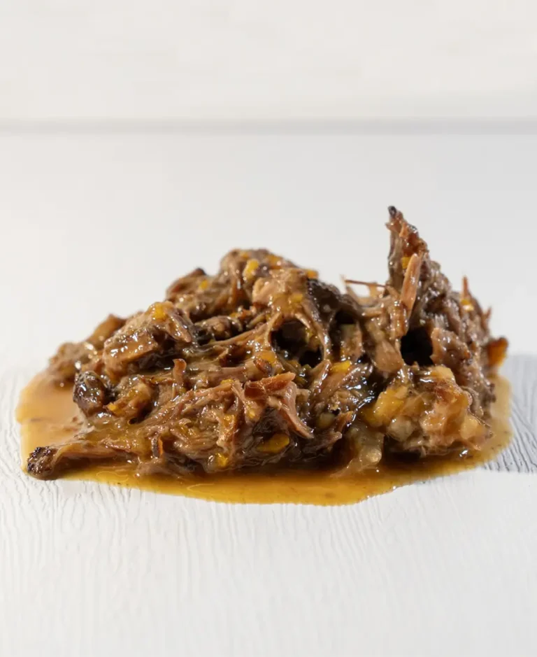 Shredded braised oxtail in sauce