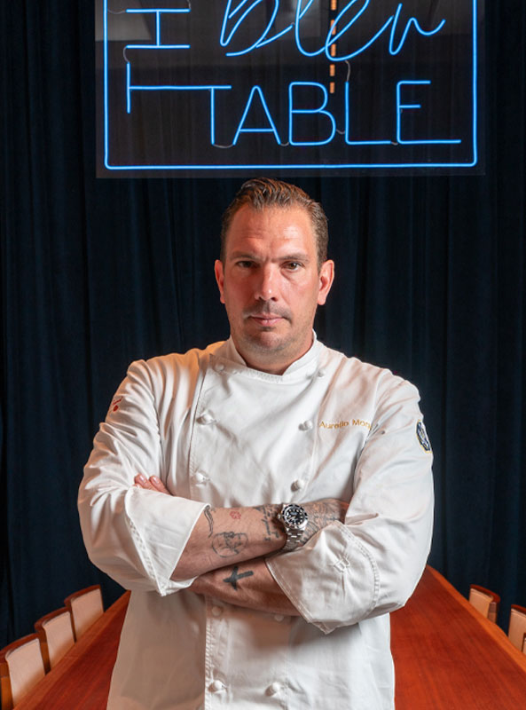 El Chef Aurelio Morales en las instalaciones de Show Level