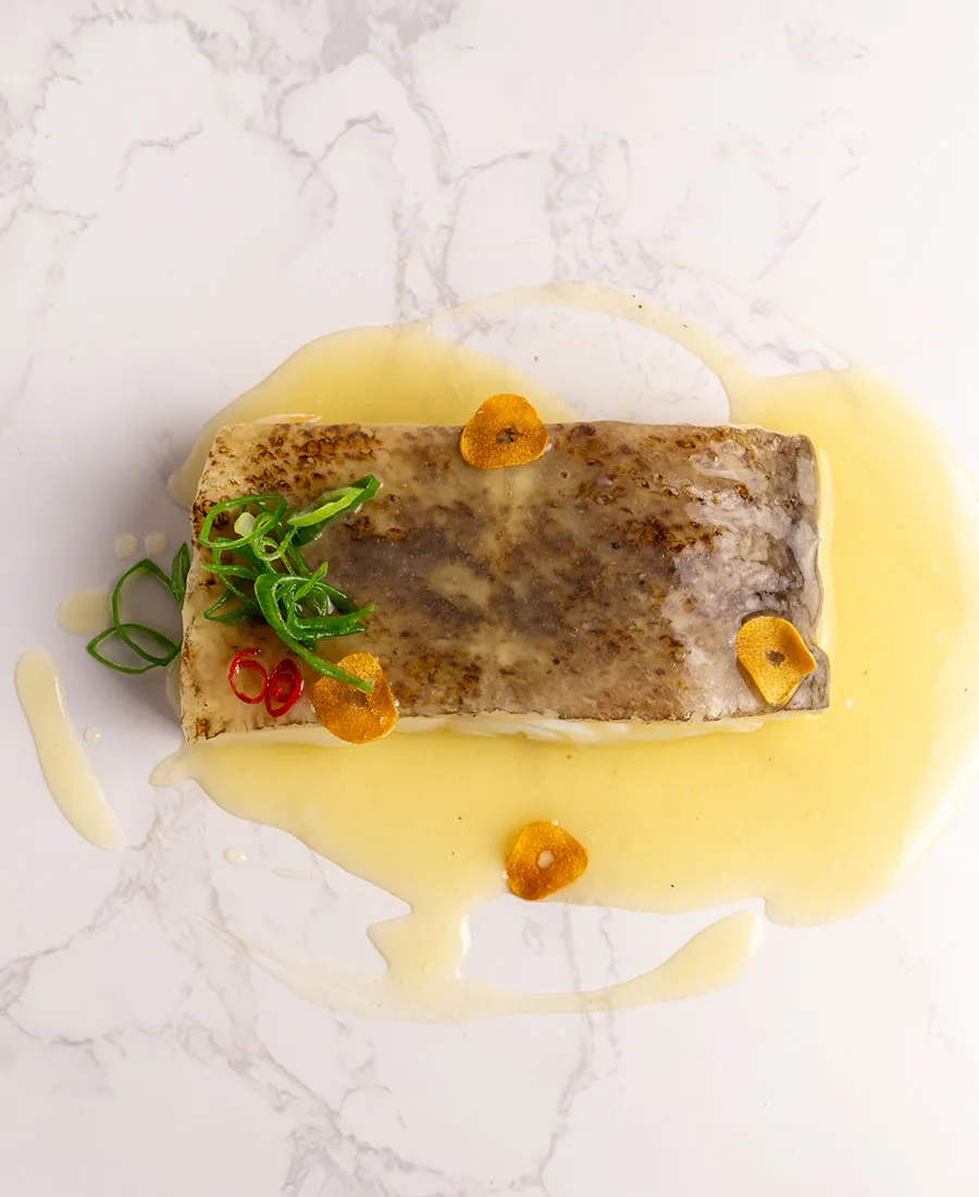 Sugerencia de presentación del lingote de bacalao al pil pil Level Cook
